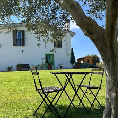 Bed And Breakfast Country Cottage Civitavecchia Extérieur photo