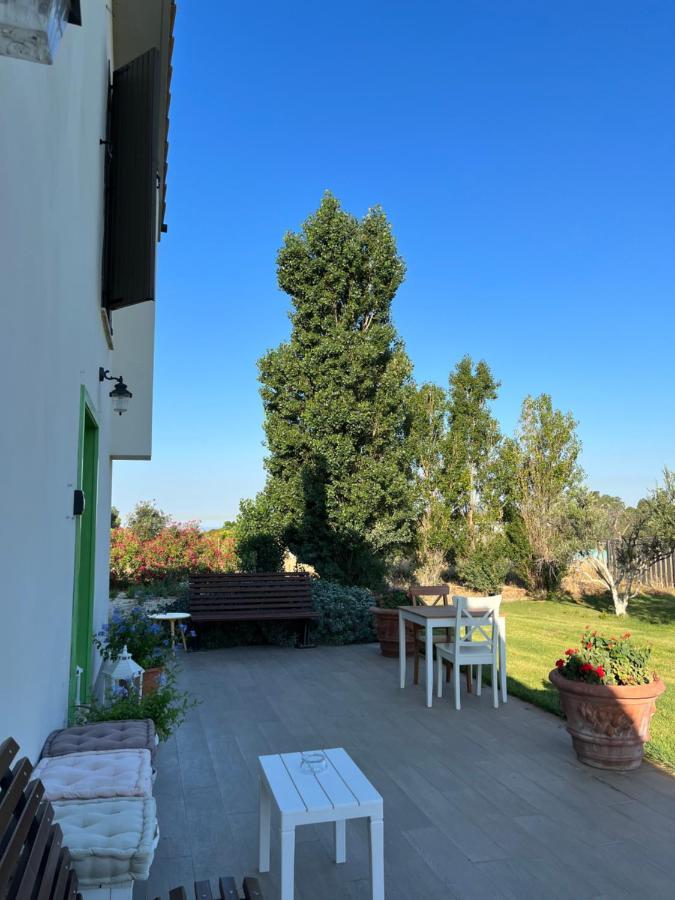 Bed And Breakfast Country Cottage Civitavecchia Extérieur photo