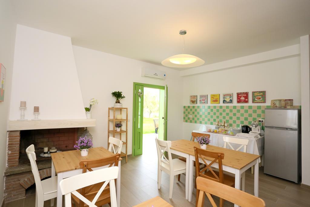 Bed And Breakfast Country Cottage Civitavecchia Extérieur photo