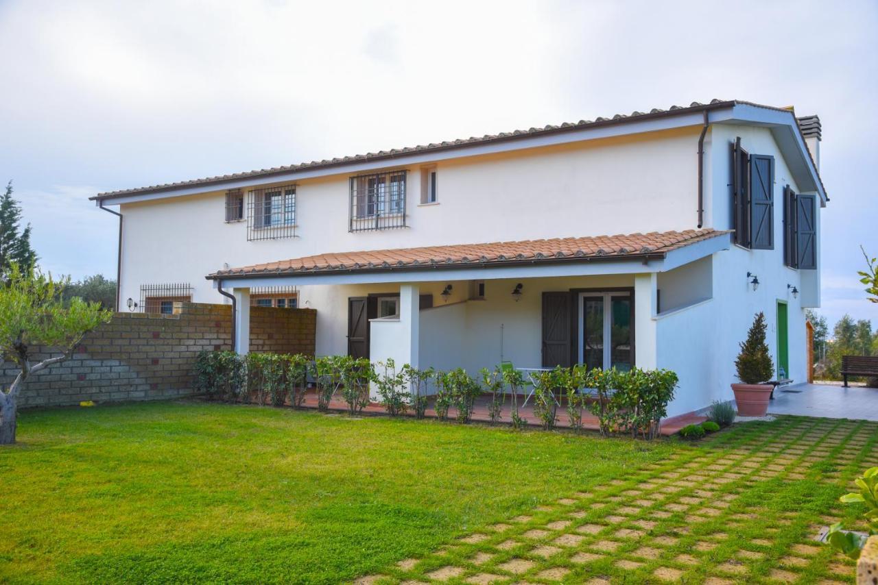 Bed And Breakfast Country Cottage Civitavecchia Extérieur photo